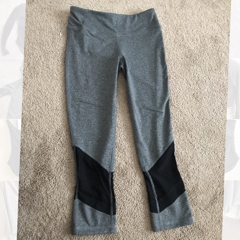 Grey Yoga Leggings with Black Mesh Panel